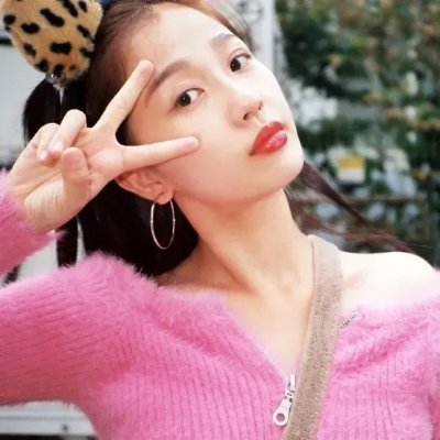 樱花树下的时间胶囊